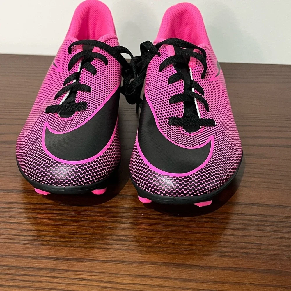 Nike Brevada II Football Soccer Cleats